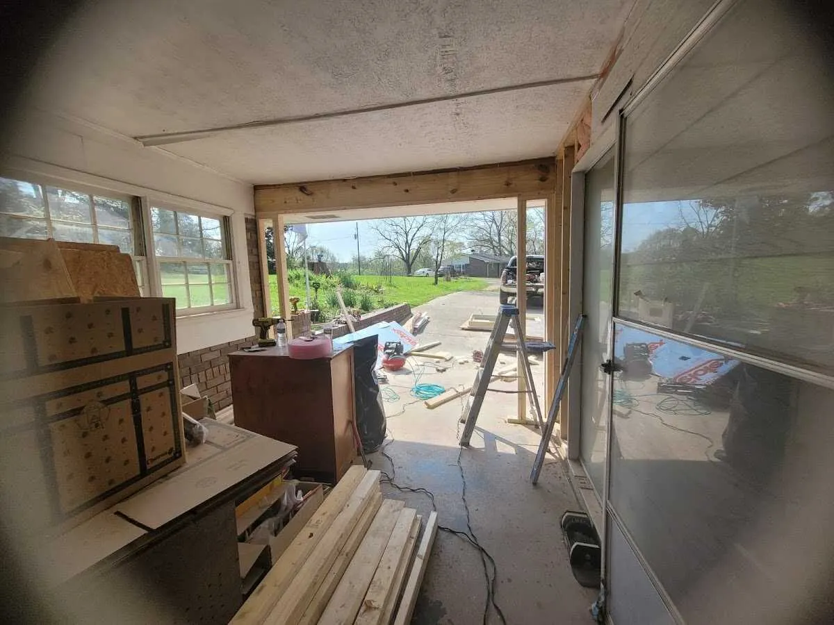 Air movers and dehumidifier for Water Mitigation Services in Loganville